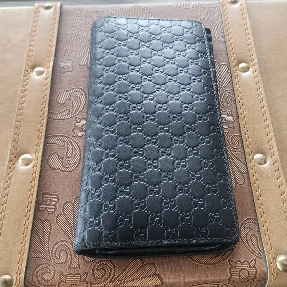 Gucci Navy Leather Wallet